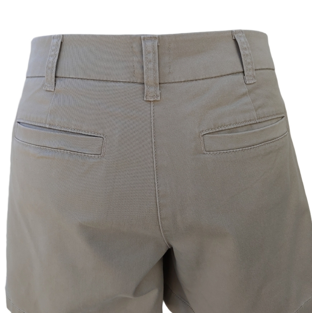 J. Crew 5" Khaki Cotton Stretch Chino Shorts in Women's Size 4 - Picture 5 of 17